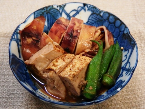豆腐と新スルメイカ丸煮
