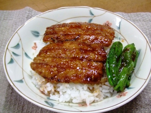 いわしの蒲焼丼