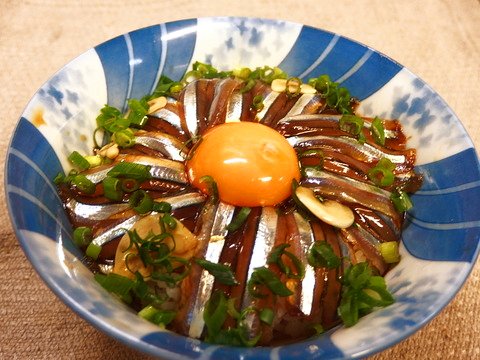 キビナゴ漬け丼